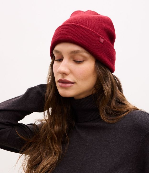 Gorro de Punto con Borde Plegado y Etiqueta Aplicada 6