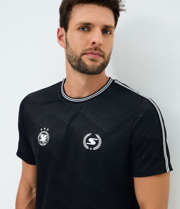 Remera Deportiva Regular con Tecnologia Dry y Detalles Heatprint 3