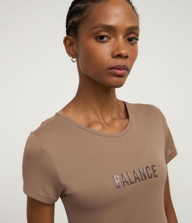 Remera Deportiva en Poliamida con Manga Corta y Tecnologia Dry 3