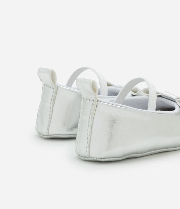 Zapatilla Infantil Barnizada con Lazo - Talle 15 a 19 2