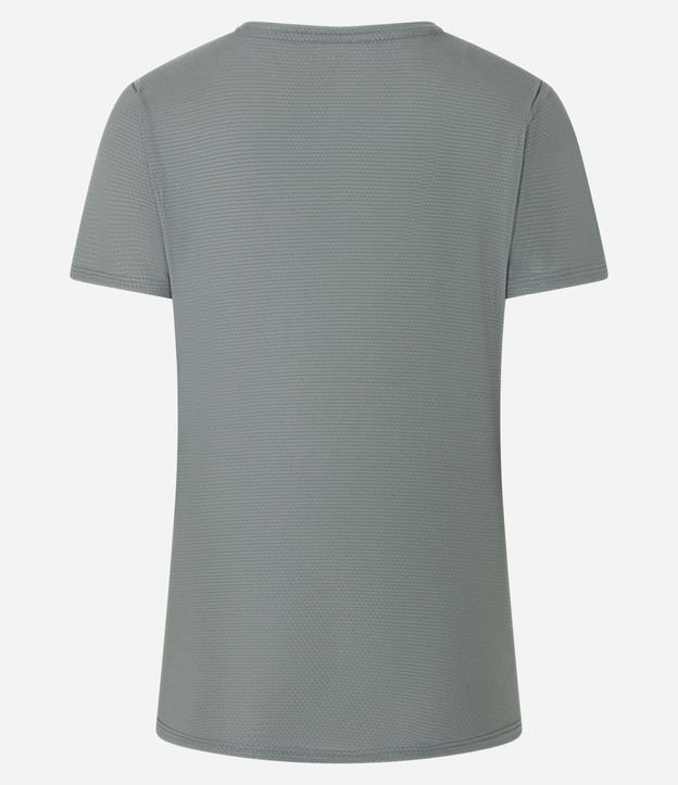 Remera Deportiva en Helanca con Estampa Lateral 7