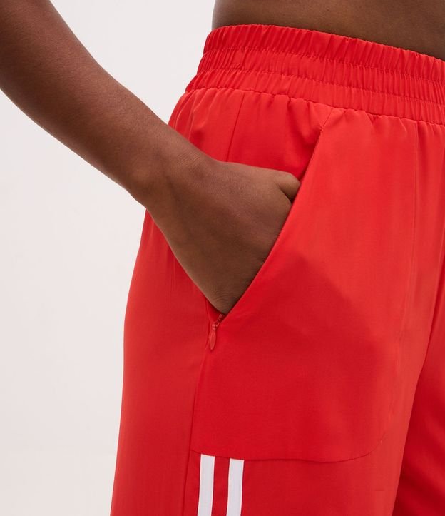 Pantalón Deportiva con Raya Lateral Contrastante y Bolsillos 3
