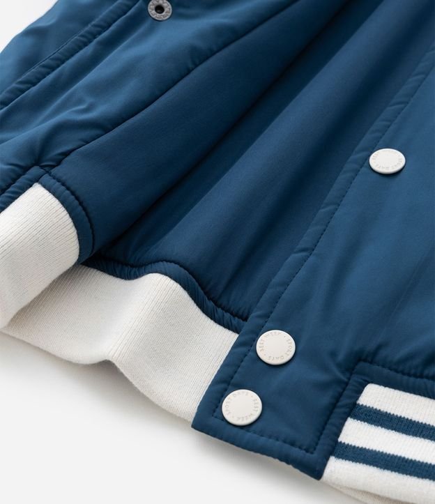 Campera Infantil Bomber con Patches College – Talle 1 a 5/6 años 7