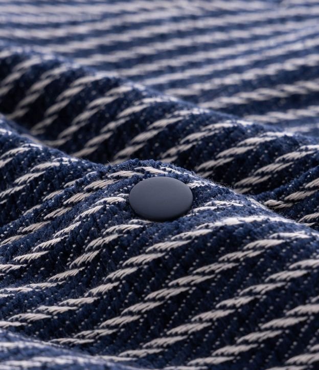 Campera Texturizada Jacquard Rayada 9