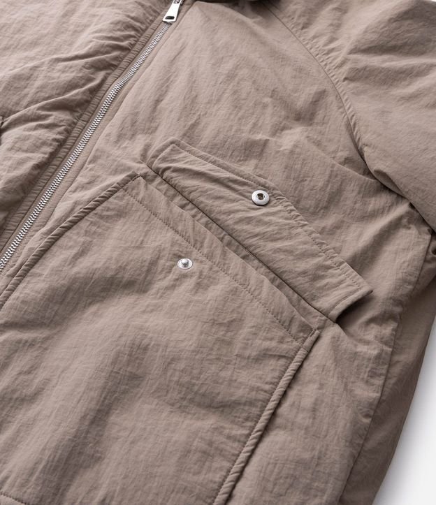 Campera Bomber en Poliamida con Bolsillos 8