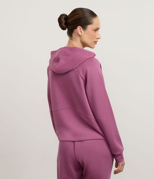 Campera Deportiva con Modal y Bolsillo Canguro 4
