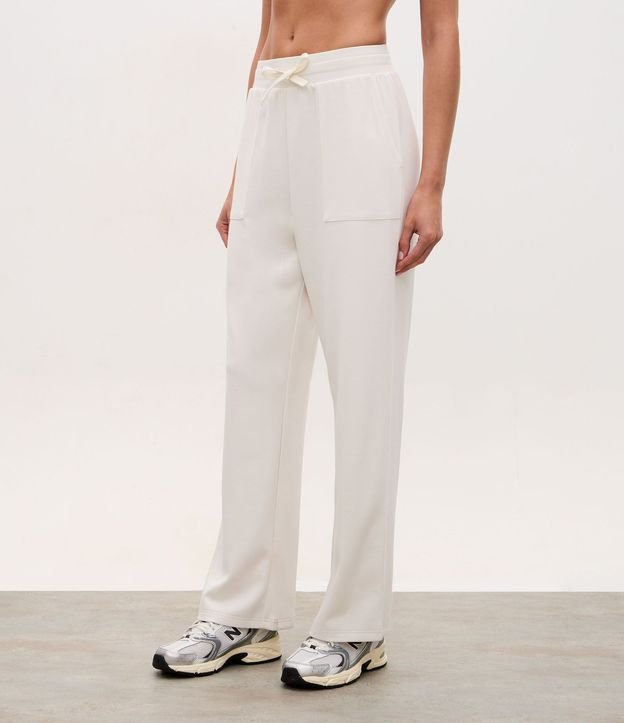 Pantalón Recto Deportiva en Modal con Bolsillos 2