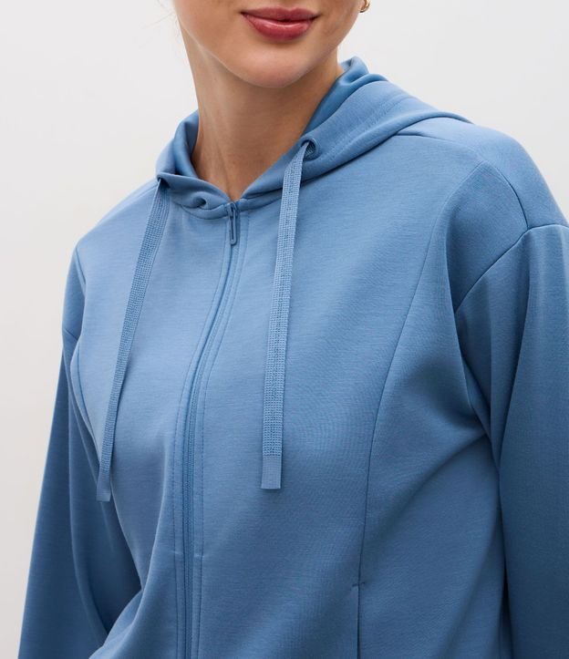 Campera Deportiva Regular en Modal con Capucha 4
