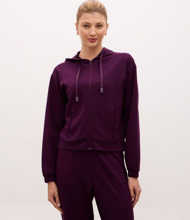 Campera Deportiva Regular en Modal con Capucha 1