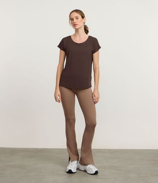 Remera Deportiva en Microfibra Texturizada