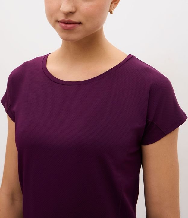 Remera Deportiva en Microfibra Texturizada 3