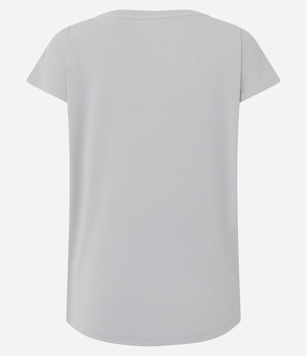 Remera Deportiva en Microfibra Texturizada 8