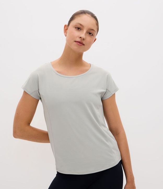Remera Deportiva en Microfibra Texturizada