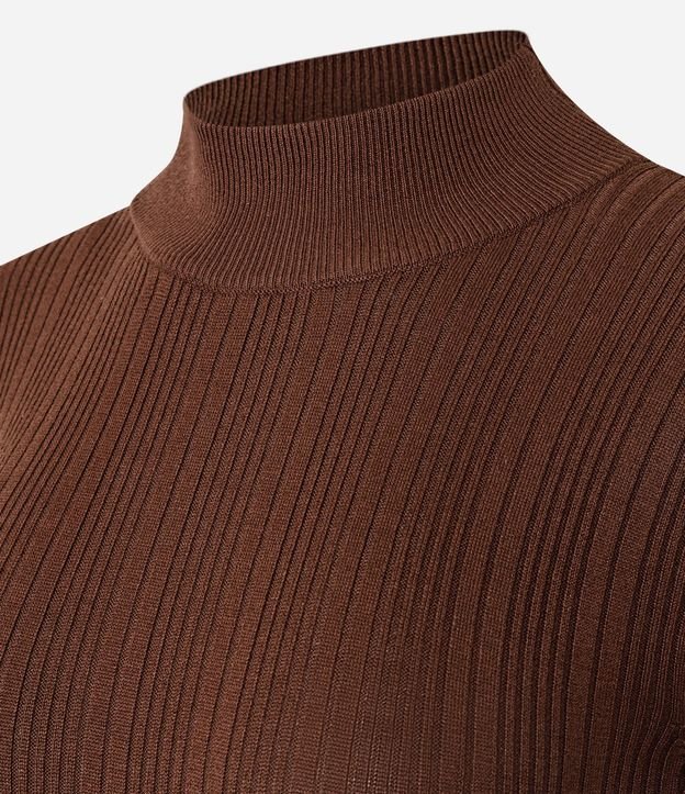 Blusa Rectilínea Punto con Cuello Alto Adulto 5