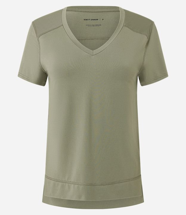 Remera Deportiva en Microfibra Agujerada con Ruedo Mullet