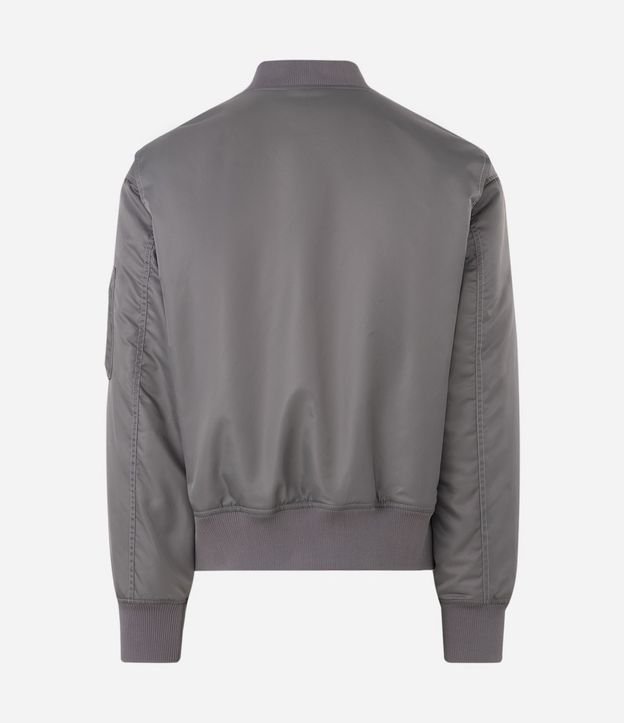 Campera Bomber Lisa con Bolsillos Delanteros 6