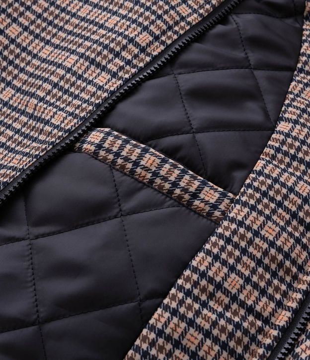 Campera Masculina Pesada de Cuadros con Capucha de Pelo 7