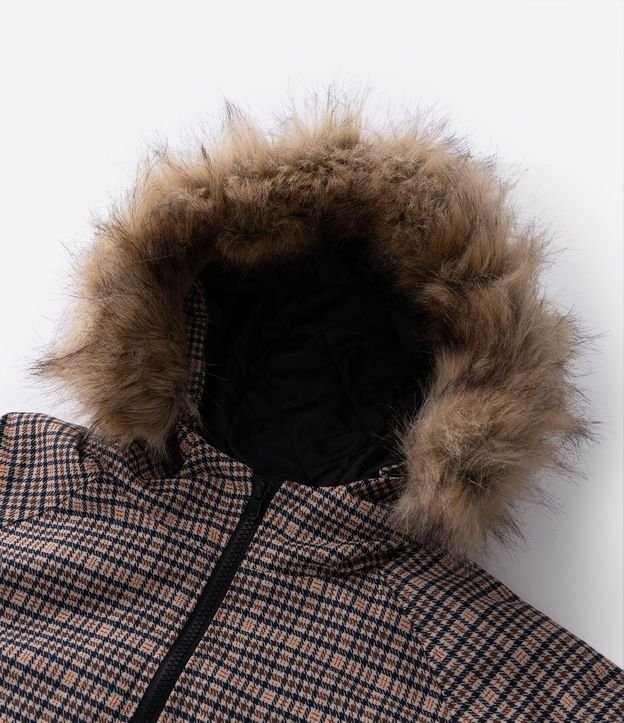 Campera Masculina Pesada de Cuadros con Capucha de Pelo 10