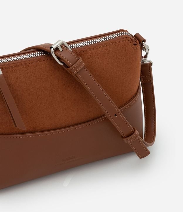 Cartera de Hombro Pequeña con Textura Aterciopelada 8