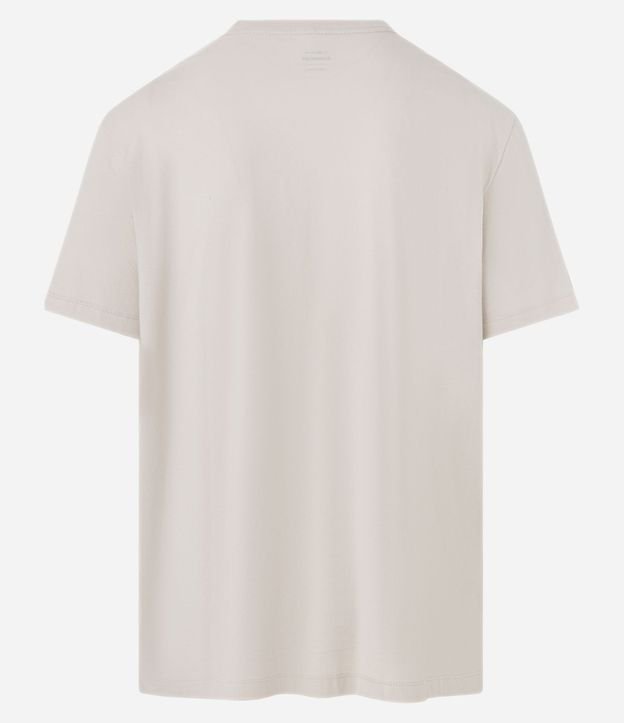 Remera Comfort en Algodón con Estampa Lettering al Frente 8