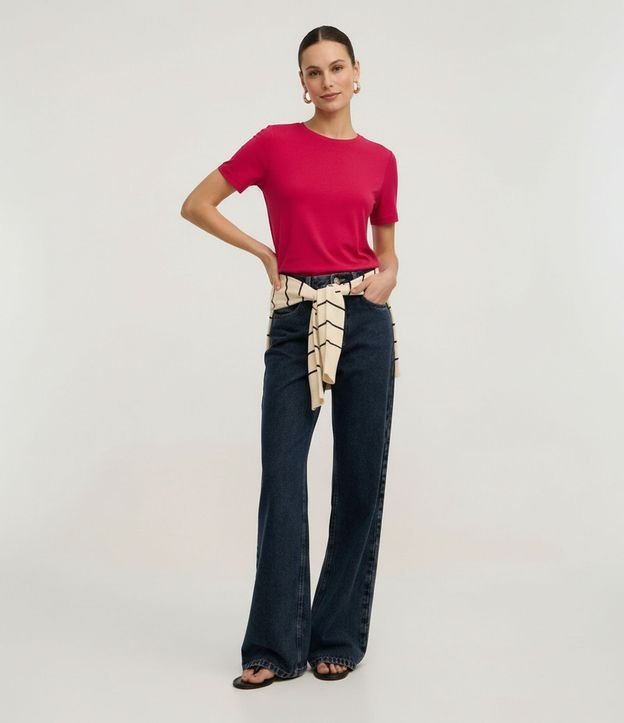 Blusa Básica en Viscosa con Cuello Redondo 5