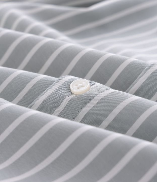Camisa Regular con Fibra de Bambú y Rayas Hilo Teñido 7