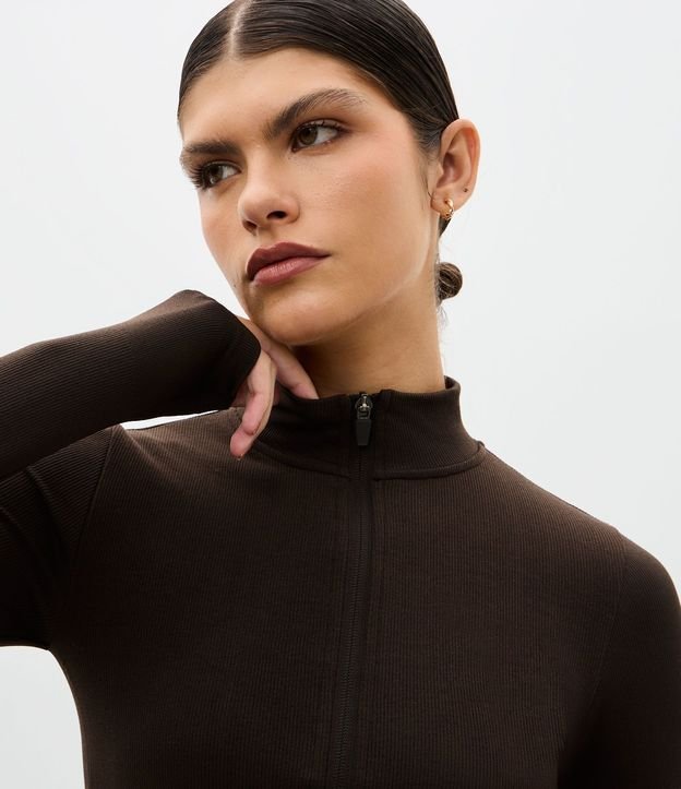 Campera Deportiva Seamless con Cuello Alto 3