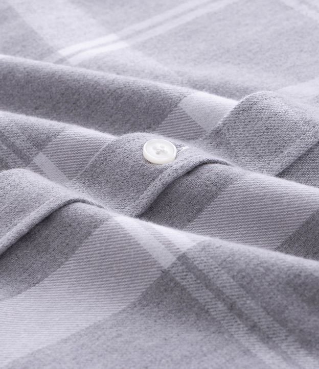 Camisa en Franela de Cuadros con Bolsillos y Botones Delanteros 7