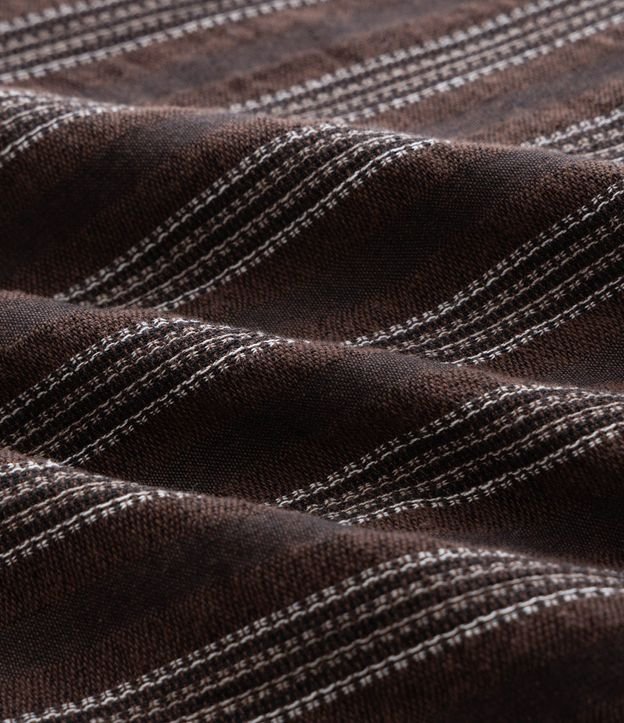 Bermuda Comfort en Jacquard con Estampado de Rayas Texturizada y Cintura elástica 7