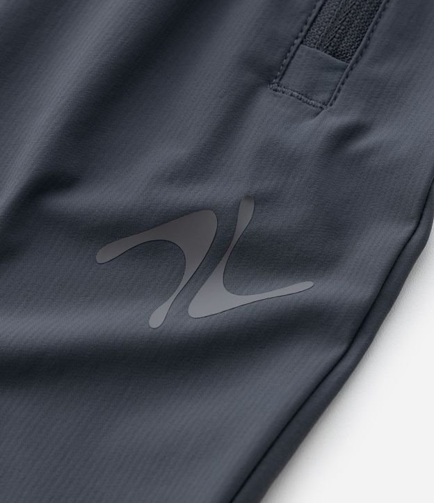 Pantalón Recto Deportivo en Tejido Tecnológico con Regulador en el Ruedo 9