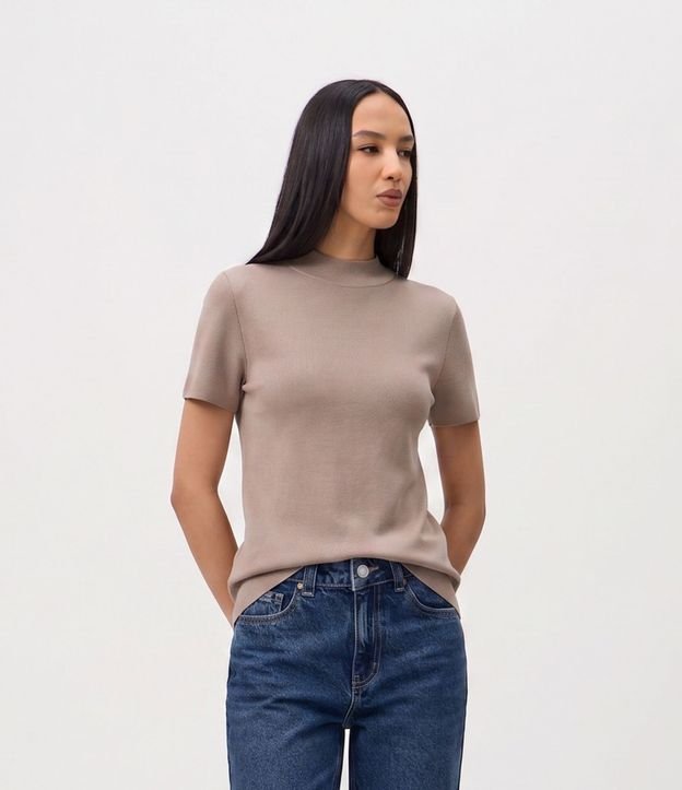 Blusa Básica en Punto con Cuello 2