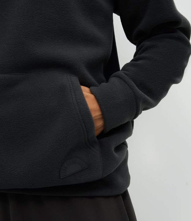 Saco Deportivo con Capucha en Fleece 3
