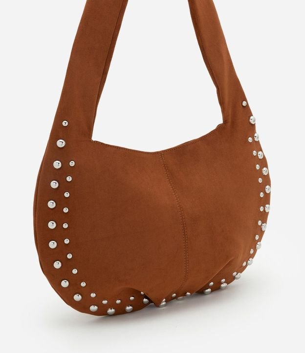 Cartera Baguette Pequeña en Gamuza con Metales en los Laterales 2