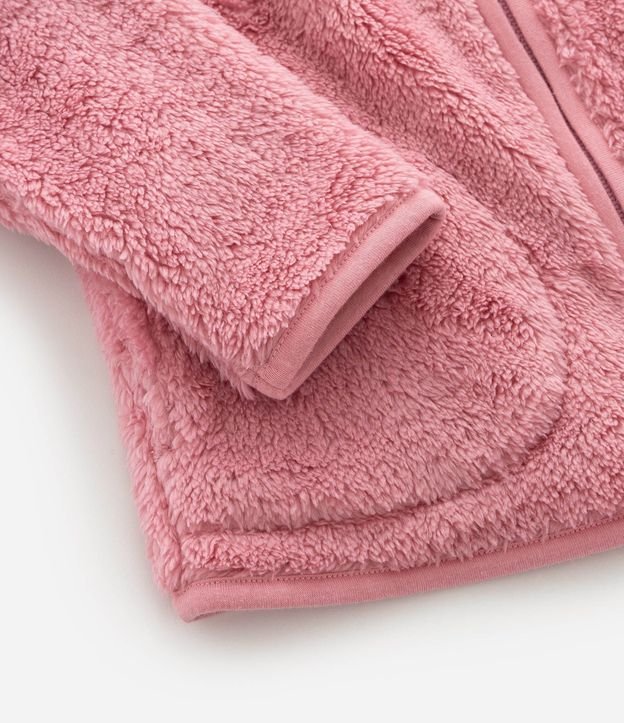 Campera Infantil Pesada con Cuello Alto y Bolsillos 5