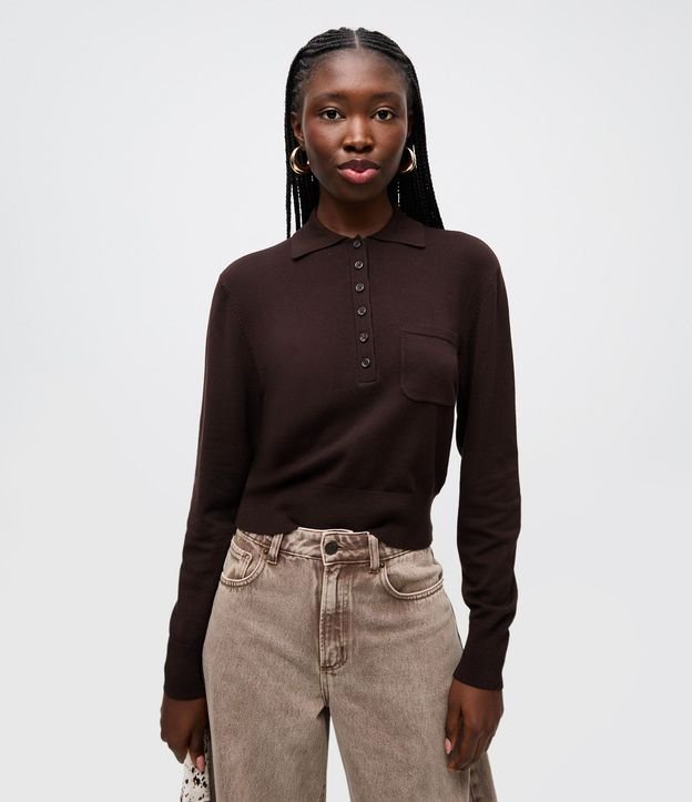 Blusa Manga Larga en Punto con Cuello Polo y Bolsillo Delantero 1