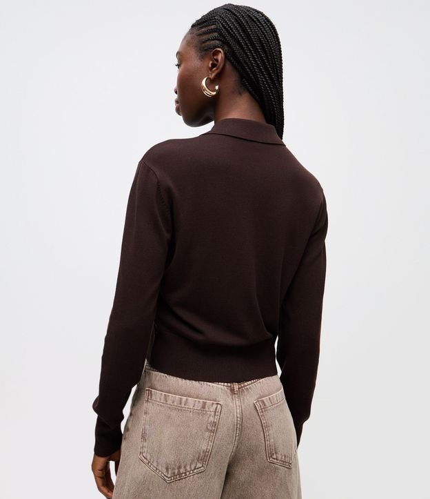 Blusa Manga Larga en Punto con Cuello Polo y Bolsillo Delantero 4