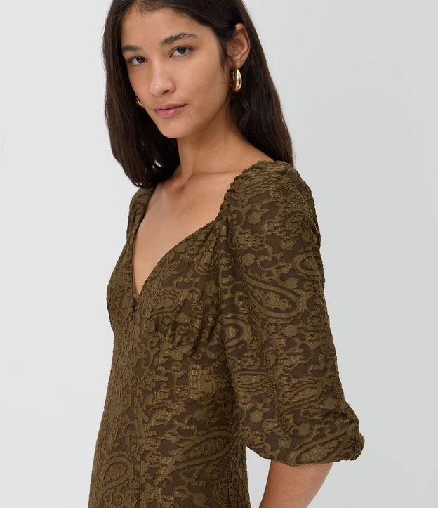 Vestido Largo en Tule con Escote V 3