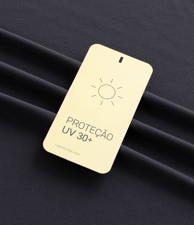 Remera Manga Larga Dry con Protección UV 30+  Tecnología Dry 6