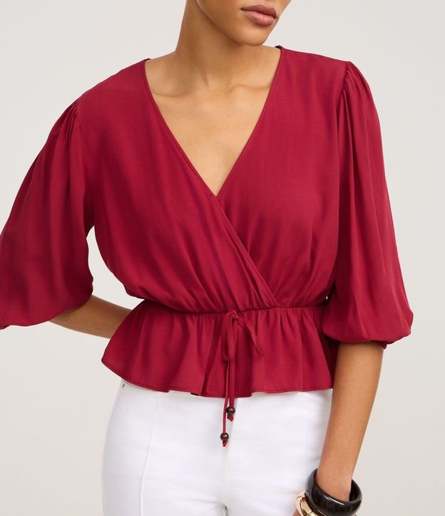 Blusa Peplum en Viscosa con Escote V Traspasado 4