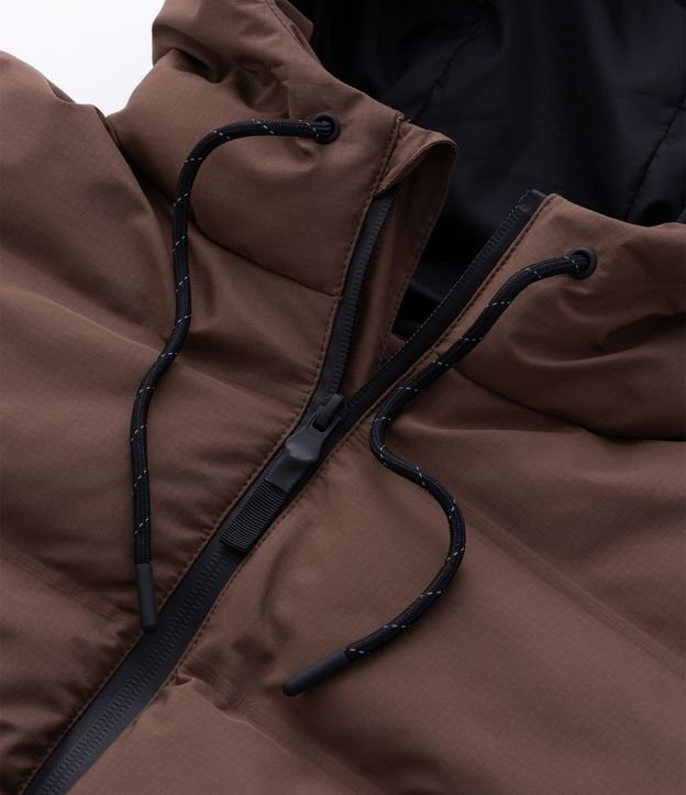 Campera Puffer Deportiva sin Costura con Capucha 12