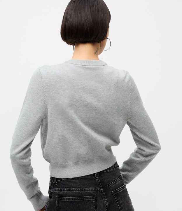 Cardigan corto en Punto con Bordados de Cereza 4
