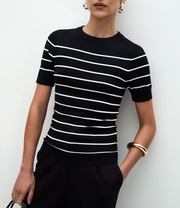 Blusa Manga corta en Punto con Estampa Rayada 4