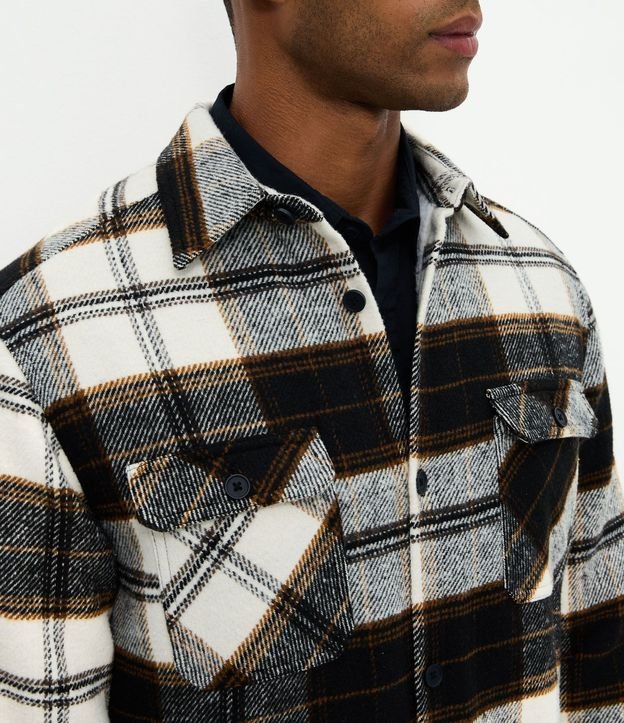 Campera en Franela de Cuadros con Forro 3