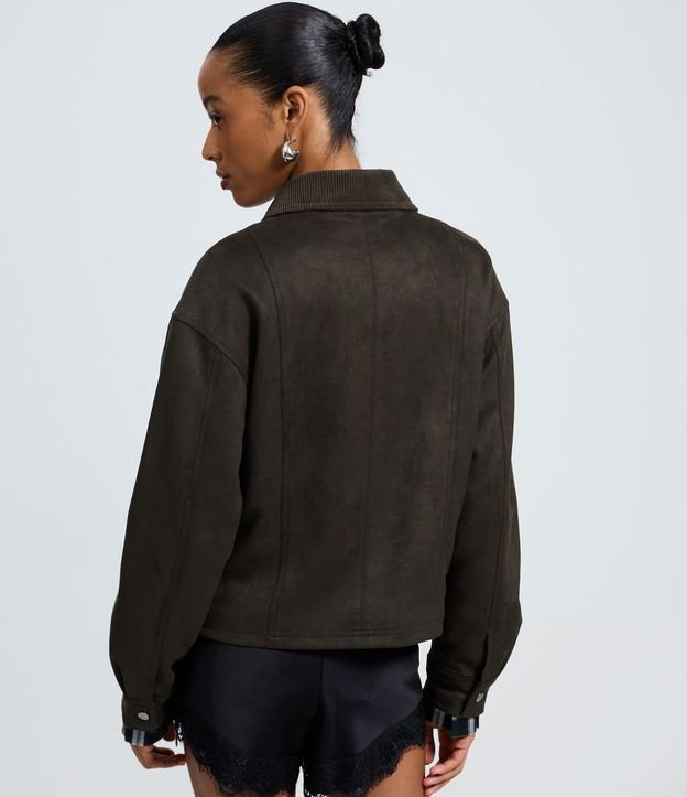 Campera Bomber en Gamuza con Bolsillos 4