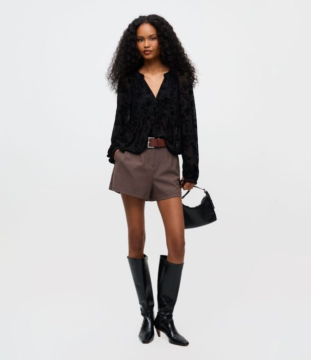 Short Alfaiatado en Tweed con Cinturón 2