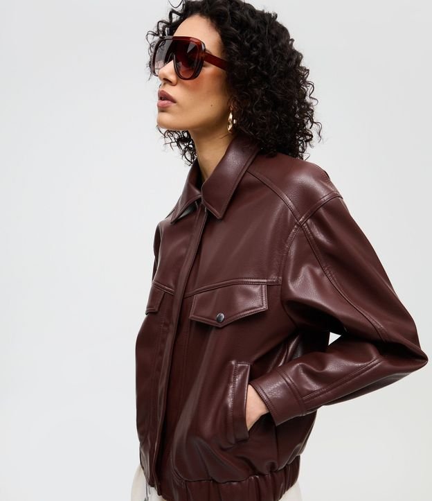 Campera Bomber en PU con Bolsillos Delanteros 4