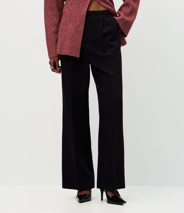 Pantalón Recto Sastre con Cintura Fina y Pliegues Delanteros 3