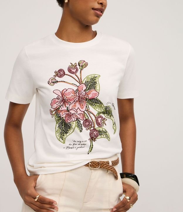 Remera Slim en Algodón con Estampa Floral en Flores Punteadas 7
