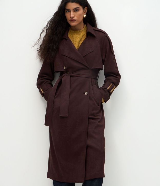 Trench Coat Alargado en Gamuza con Cinturón 6