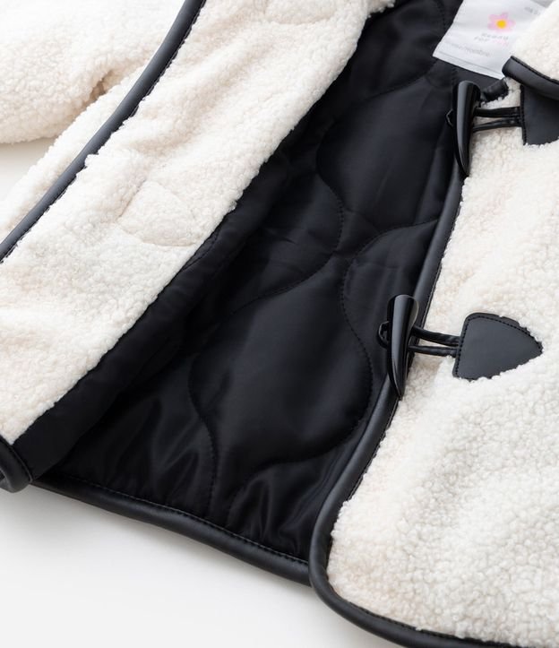 Campera Infantil en Sherpa con Detalle Contrastante  – Talle 1 a 6 años 5